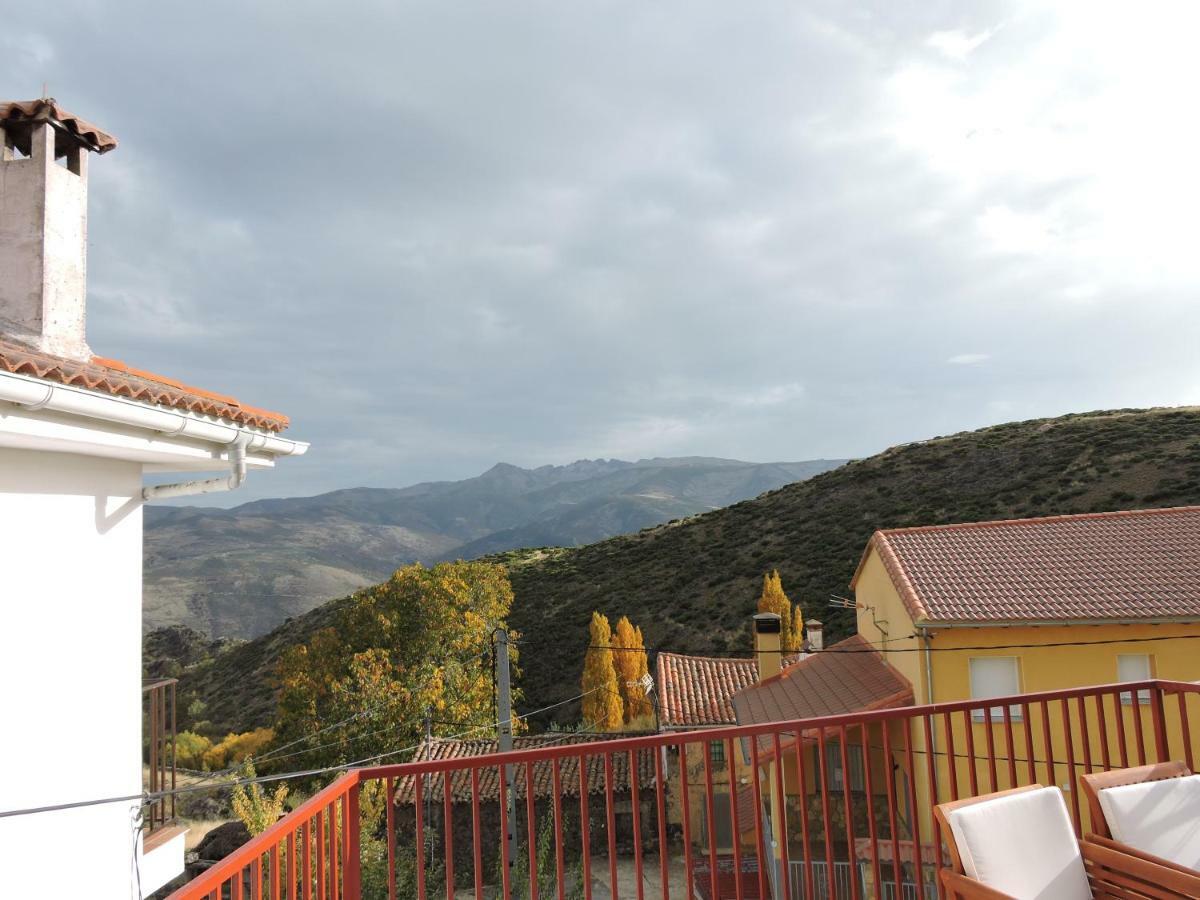 Casa Sierra De Gredos Pensionat Navasequilla Exteriör bild