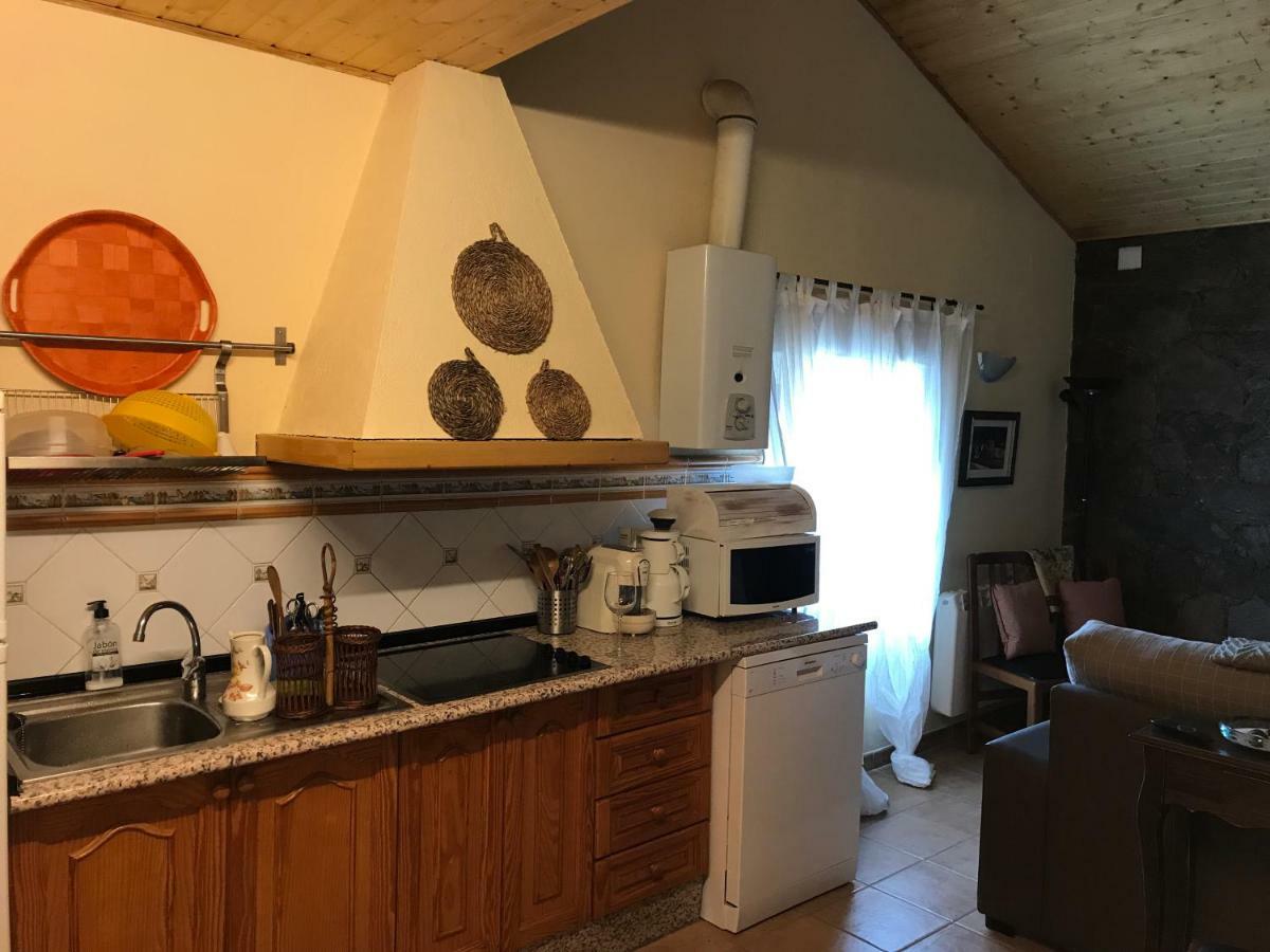 Casa Sierra De Gredos Pensionat Navasequilla Exteriör bild